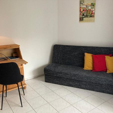 An Der A8 & Dennoch Stadtnah Kirchheim unter Teck Esterno foto